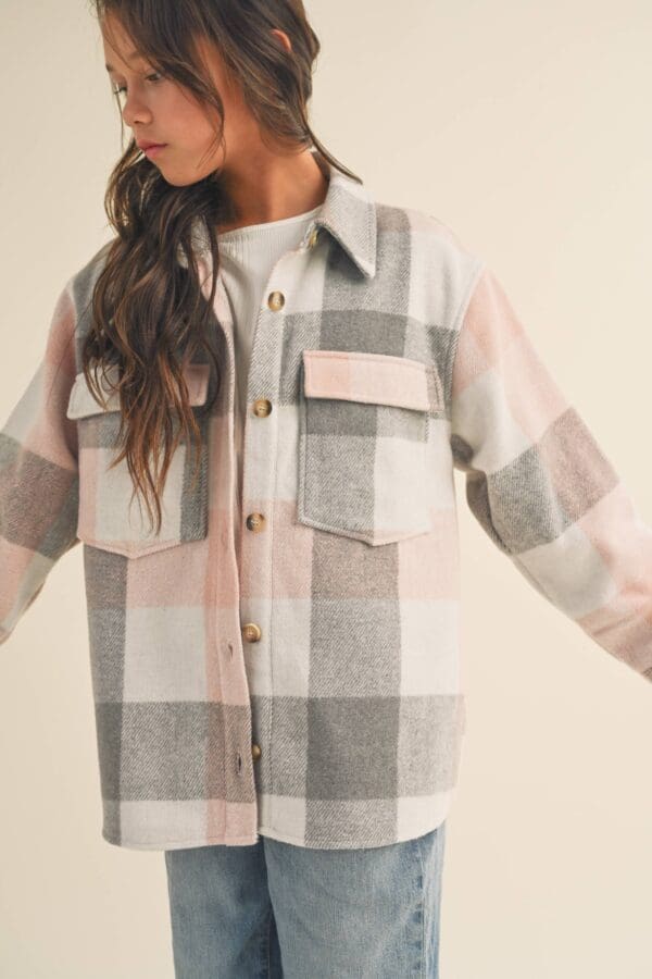 Plaid flannel double pocket shacket