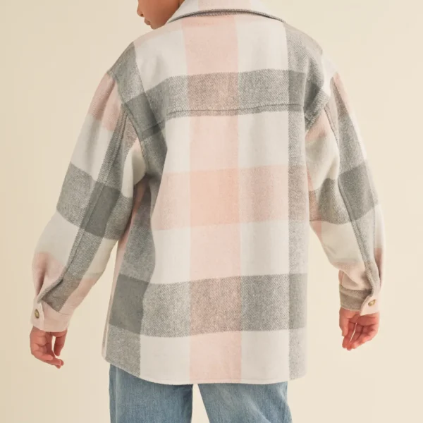 Plaid flannel double pocket shacket - Image 4